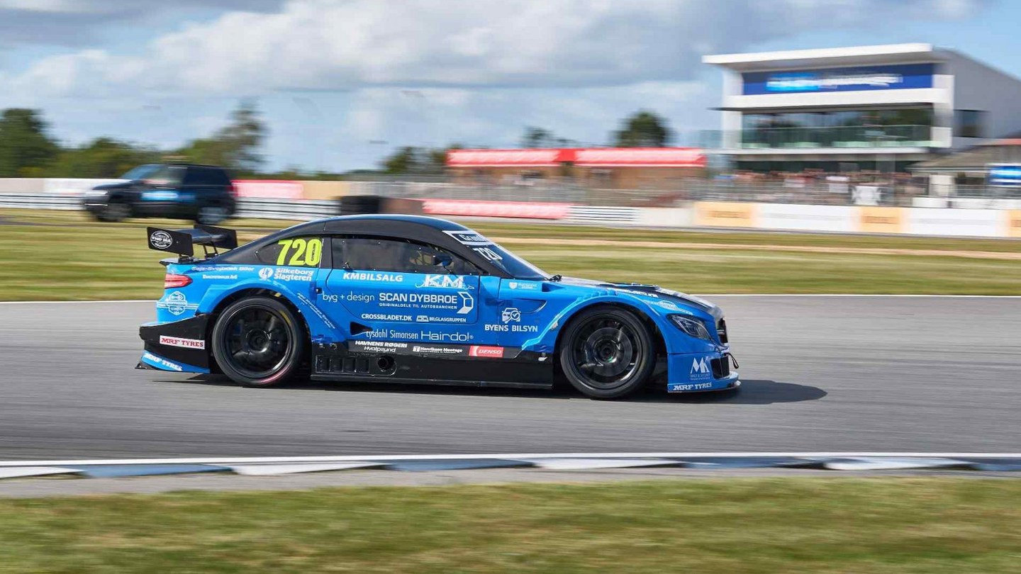 Frame 903525 1600X1113