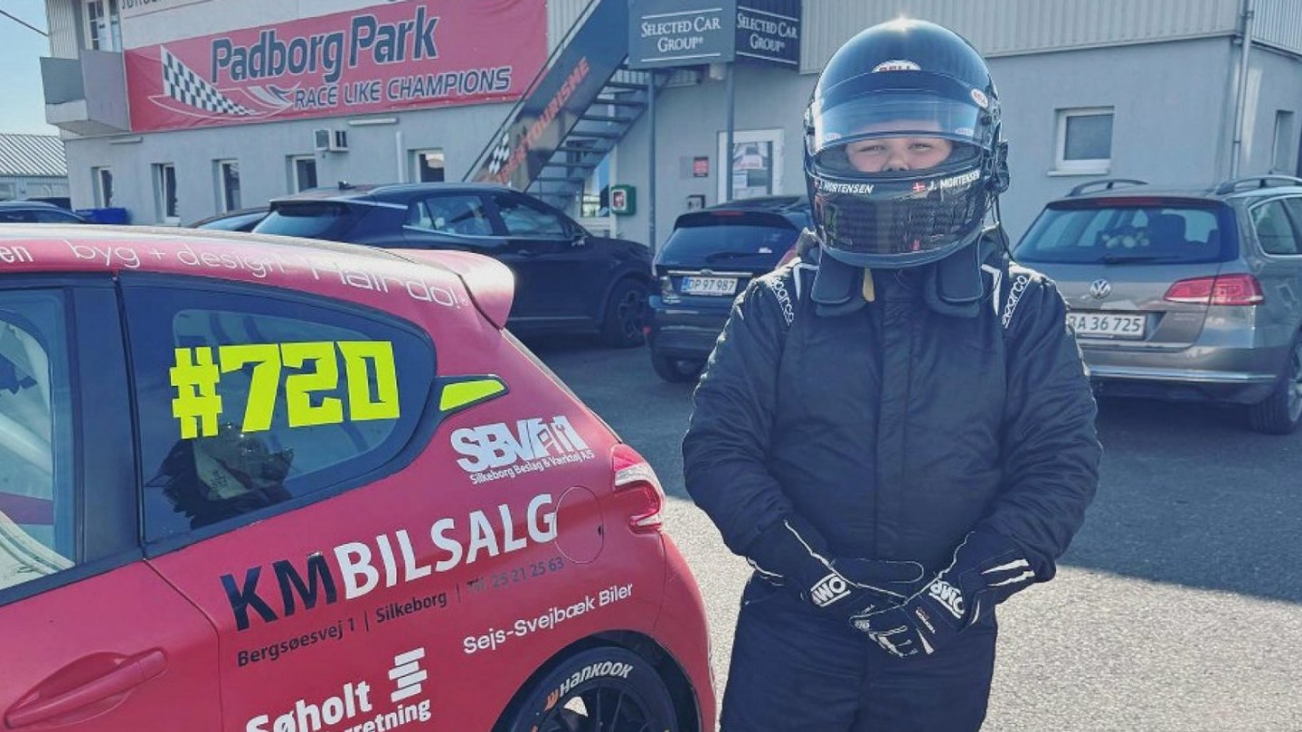 Frame 903523 1600X921